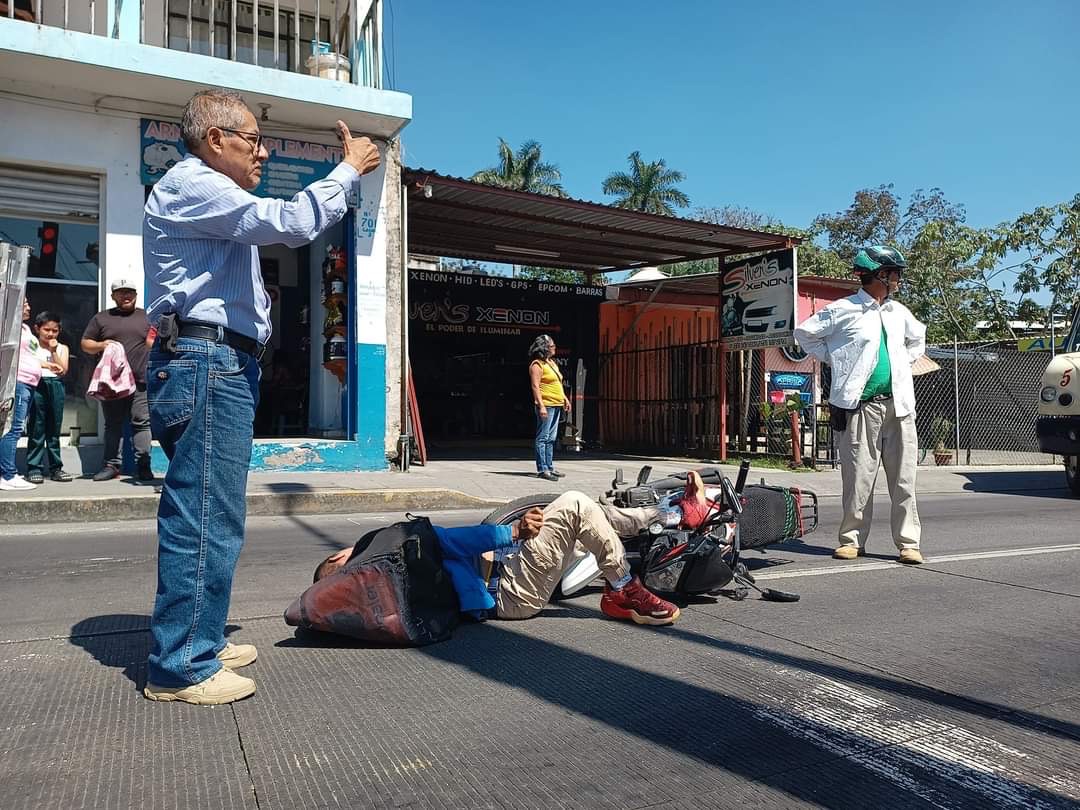 REPARTIDOR LESIONADO EN CHOQUE POR ALCANCE