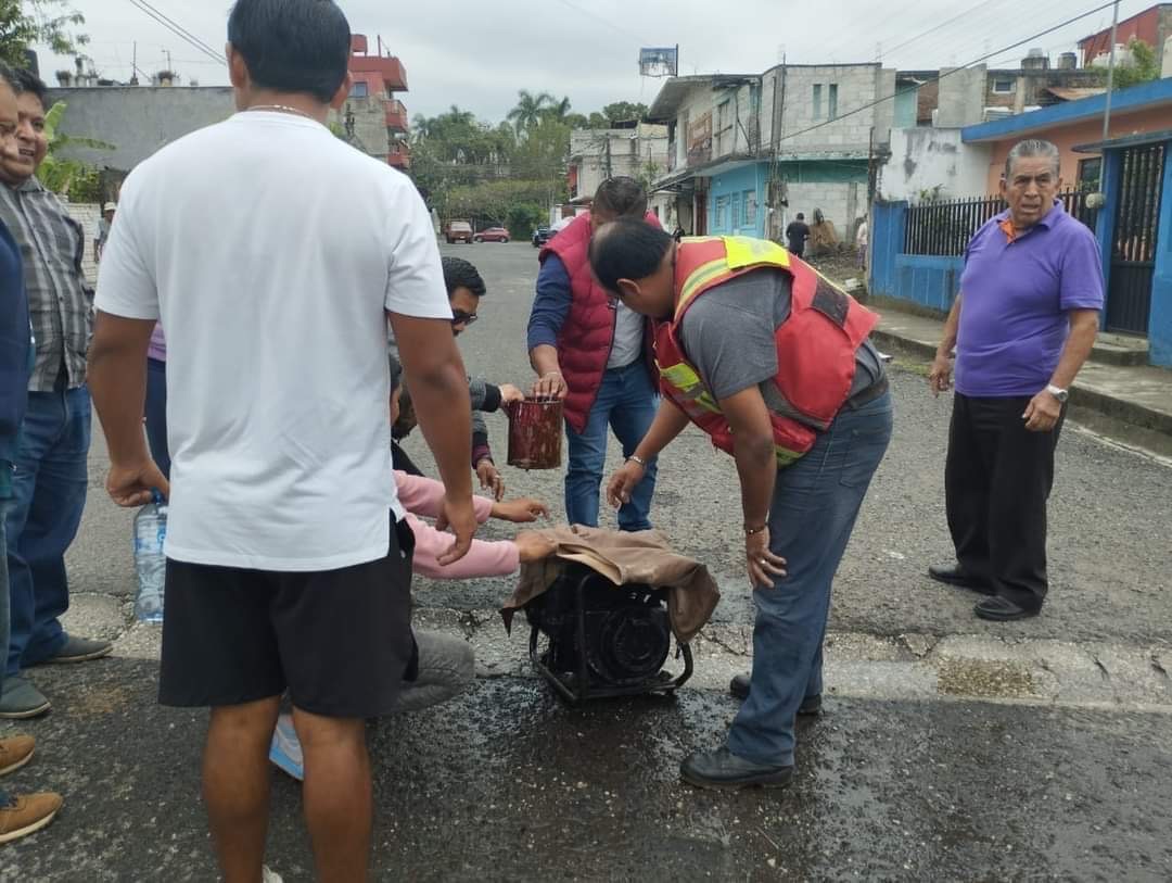 SE QUEMA PLANTA DE LUZ EN PLENO VIACRUCIS