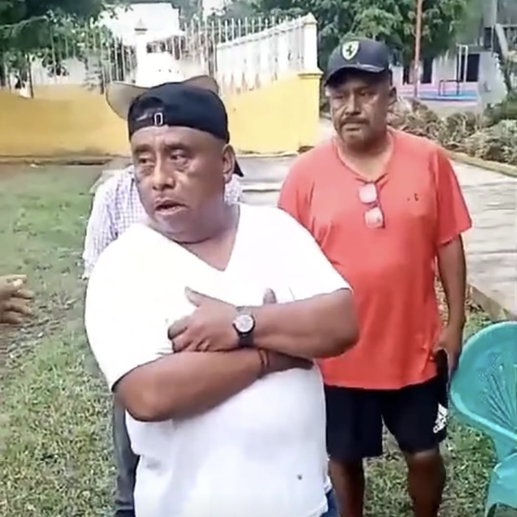 EN ESTADO DE EBRIEDAD HERMANO DE ALCALDE QUIERE LEVANTAR PROTESTA