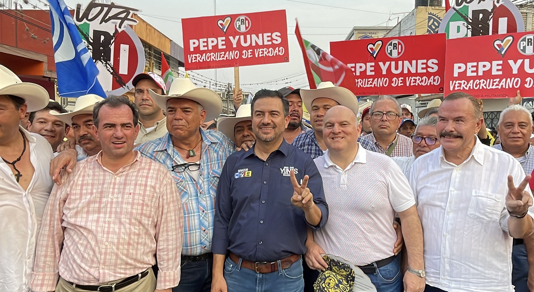 «EL APELLIDO YUNES ES SINÓNIMO DE TRABAJO POR VERACRUZ»: MARCO AGUILAR