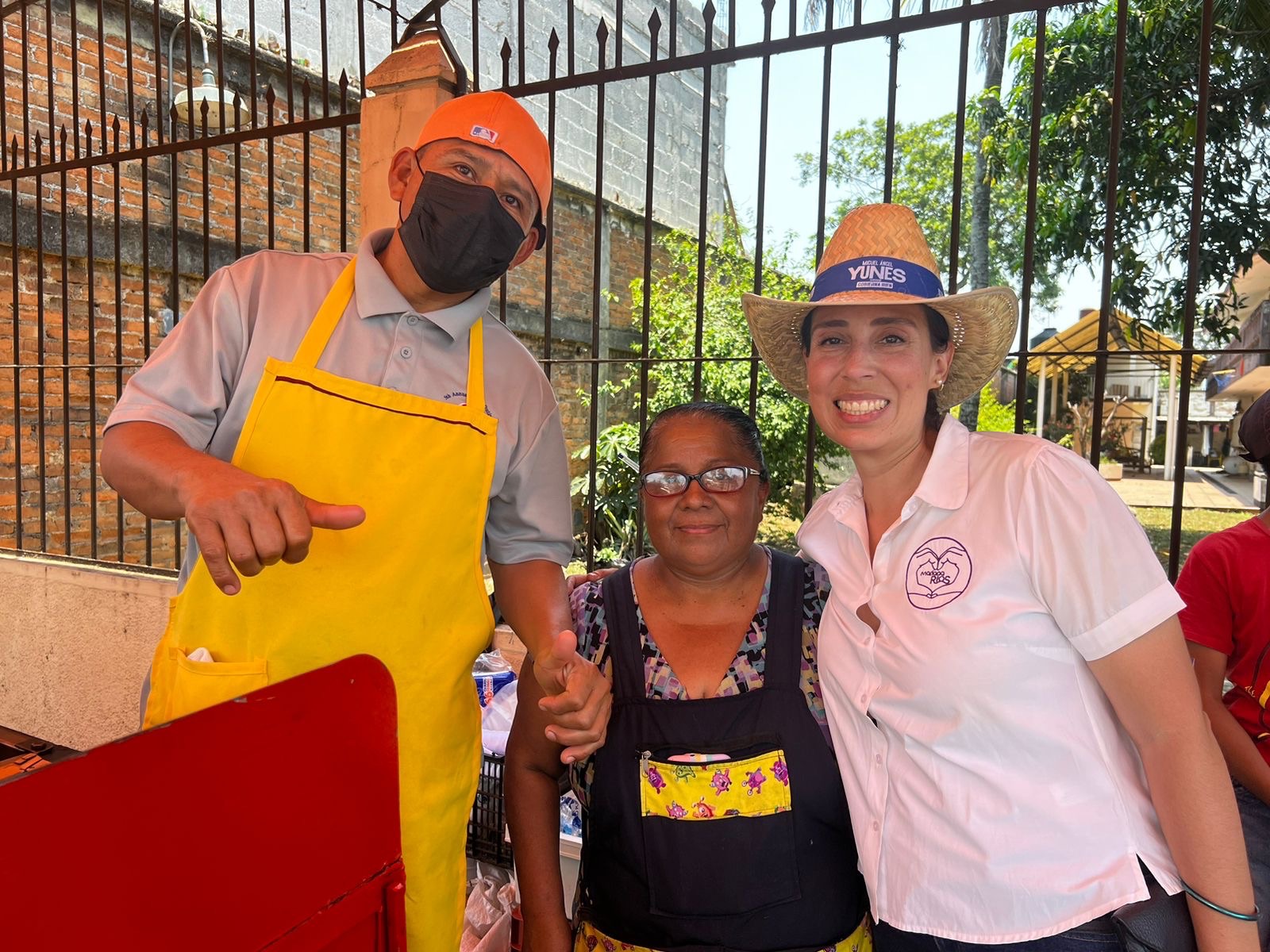 Mariana Ríos refrenda su compromiso con los habitantes de la Colonia Paraíso y El Dorado