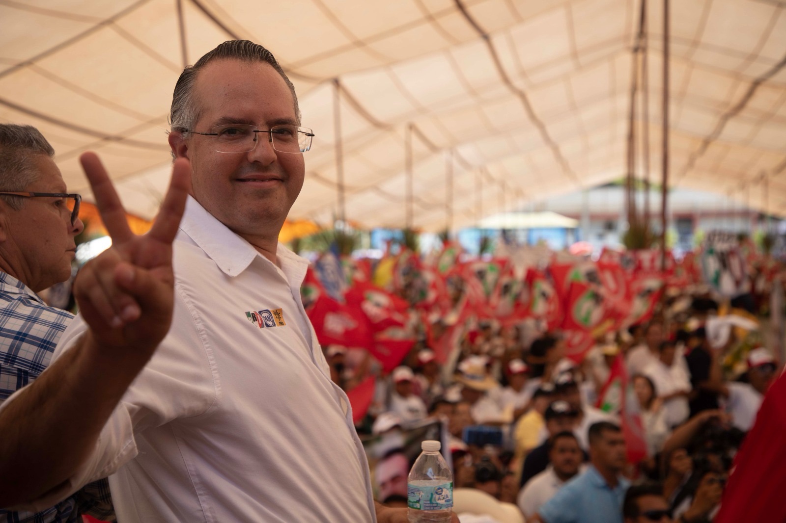 ¡EL APOYO A LA COALICIÓN FUERZA Y CORAZÓN POR MÉXICO SE HACE PRESENTE CON EL RESPALDO DE MÁS DE 10 MIL ASISTENTES EN EL MUNICIPIO DE YANGA!“LOS PRODUCTORES CAÑEROS NOS DEMOSTRARON SU APOYO”: ADRIÁN PÉREZ CRODA