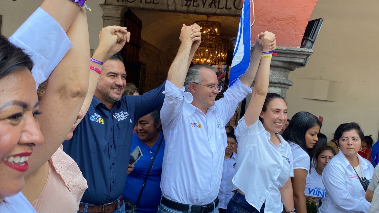 CANDIDATOS DE LA COALICIÓN FUERZA Y CORAZÓN POR MÉXICO RESPALDAN A ADRIÁN PÉREZ CRODA.