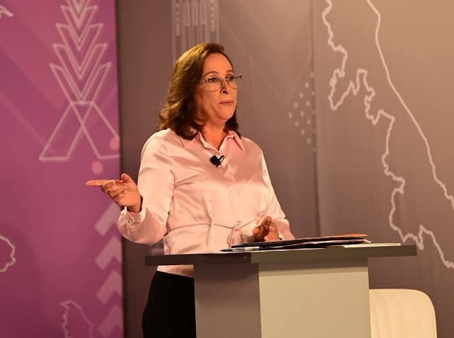 DOS MILLONES EN “VIATICOS” SE GASTÓ NAHLE