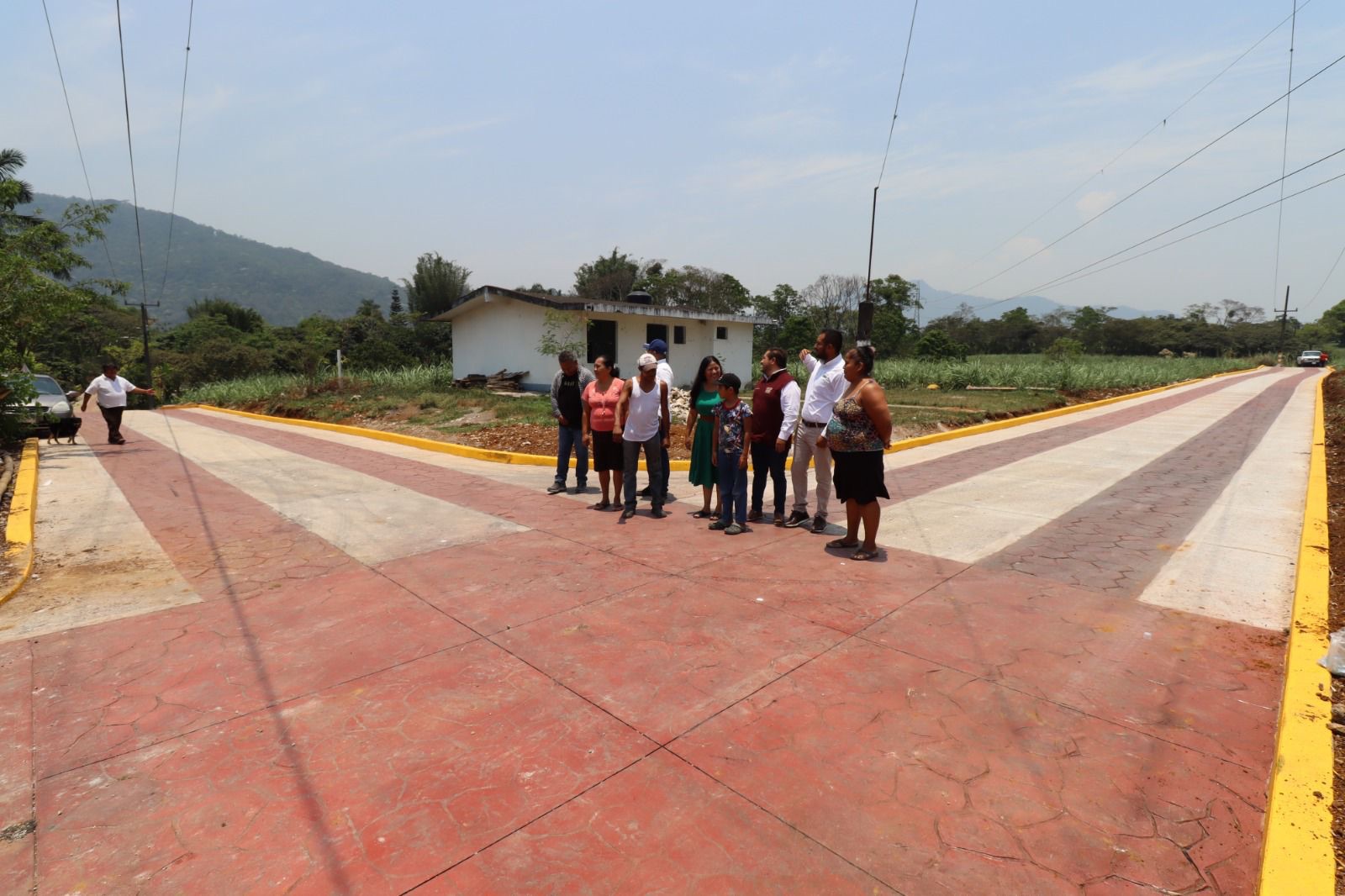 Cumple presidente Gerardo Rosales Victoria con San Martín