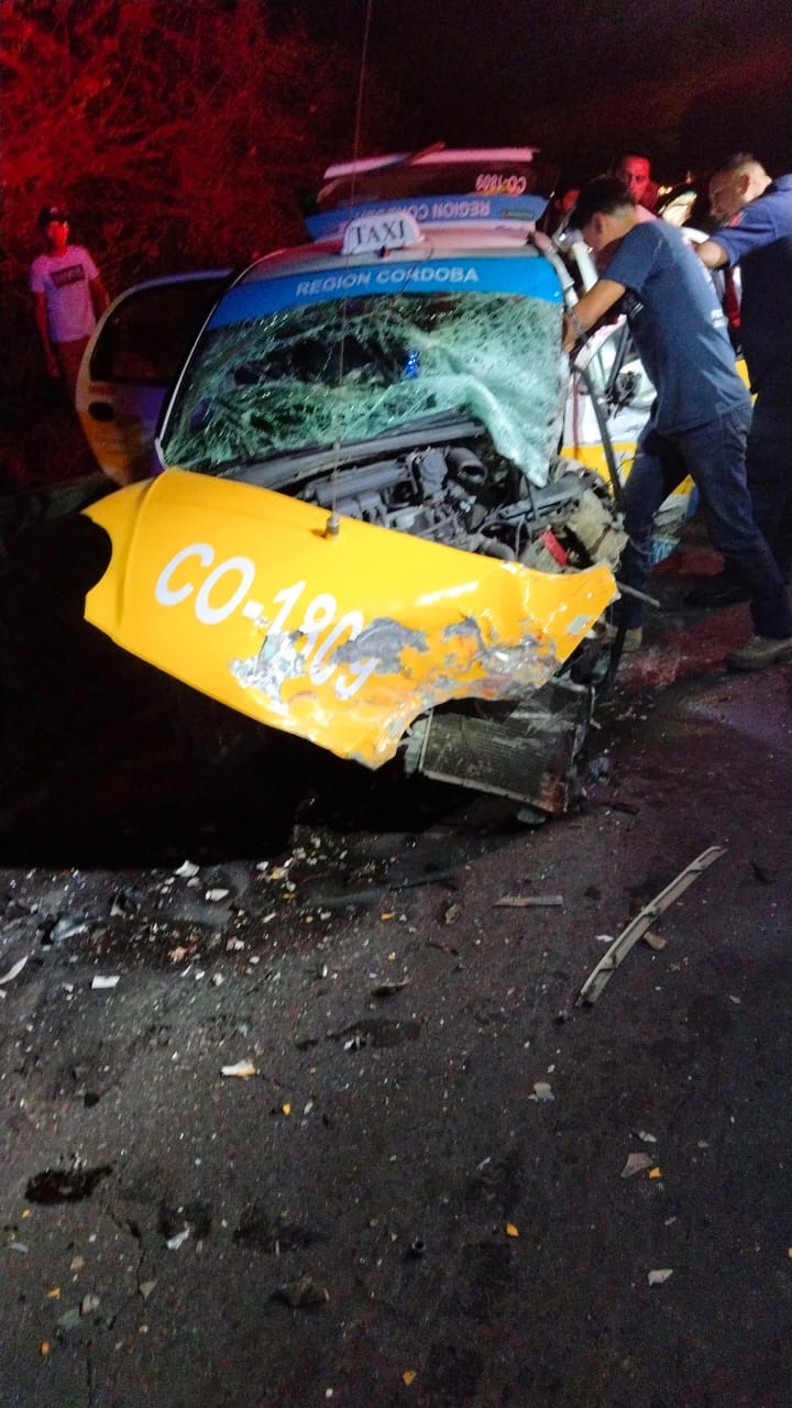 MUERE TAXISTA DE CÓRDOBA AL CHOCAR EN PURGA
