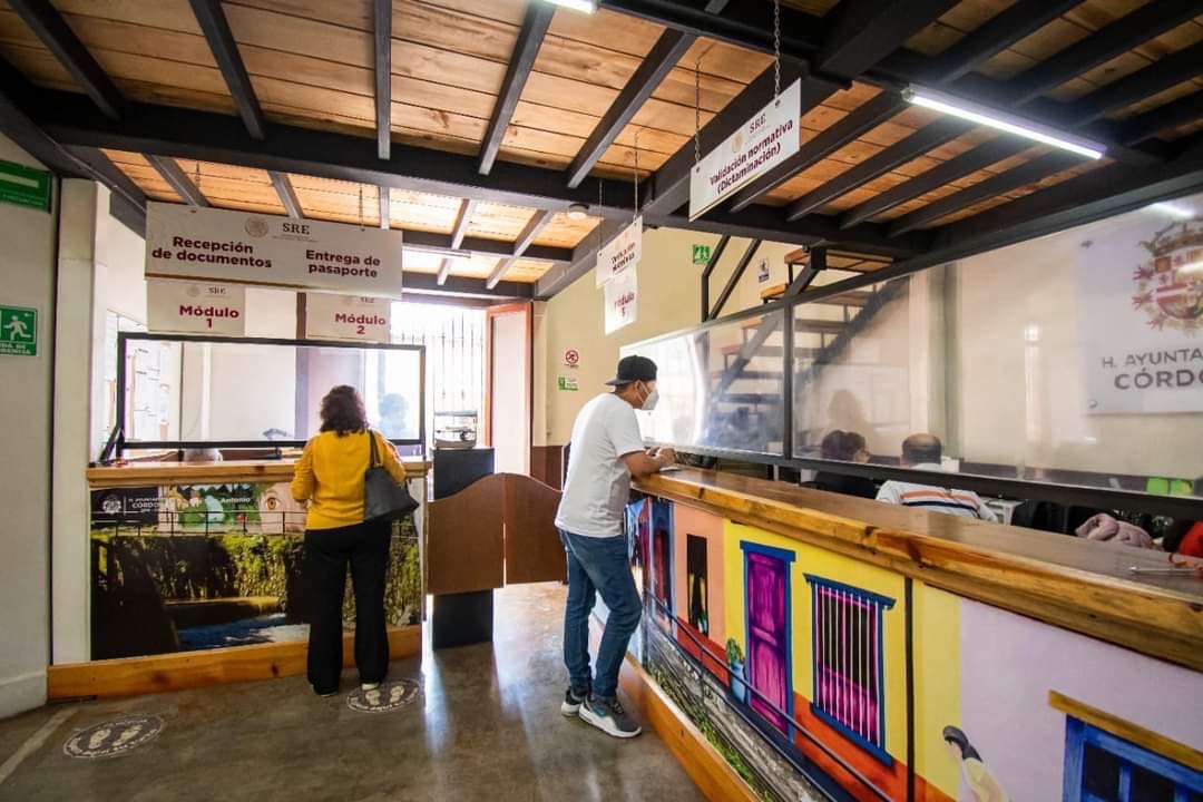 EMITEN RECOMENDACIÓN CONTRA OFICINA DE SRE DE CÓRDOBA