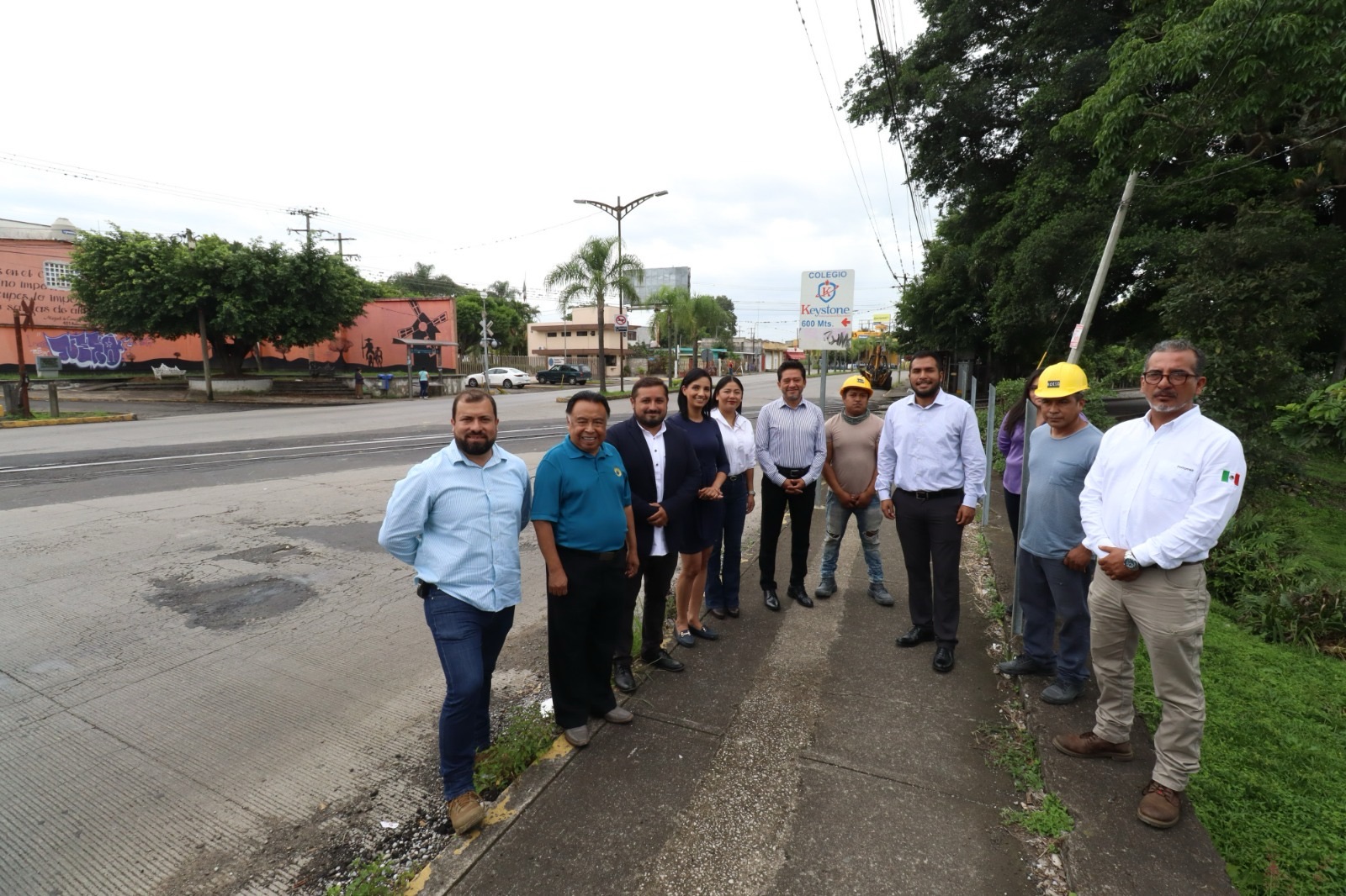 Supervisan autoridades proyecto paso a desnivel