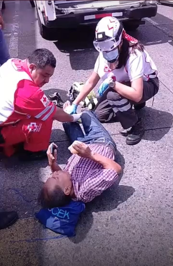 LO SALVA LA BOTA DE CASQUILLO