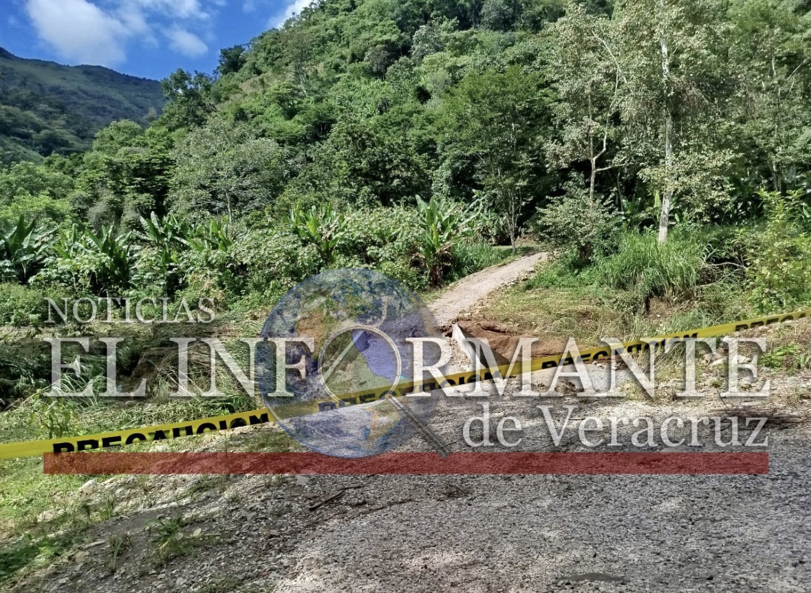 COLAPSA PUENTE TIZIZAPA CONSTRUIDO EL AÑO PASADO