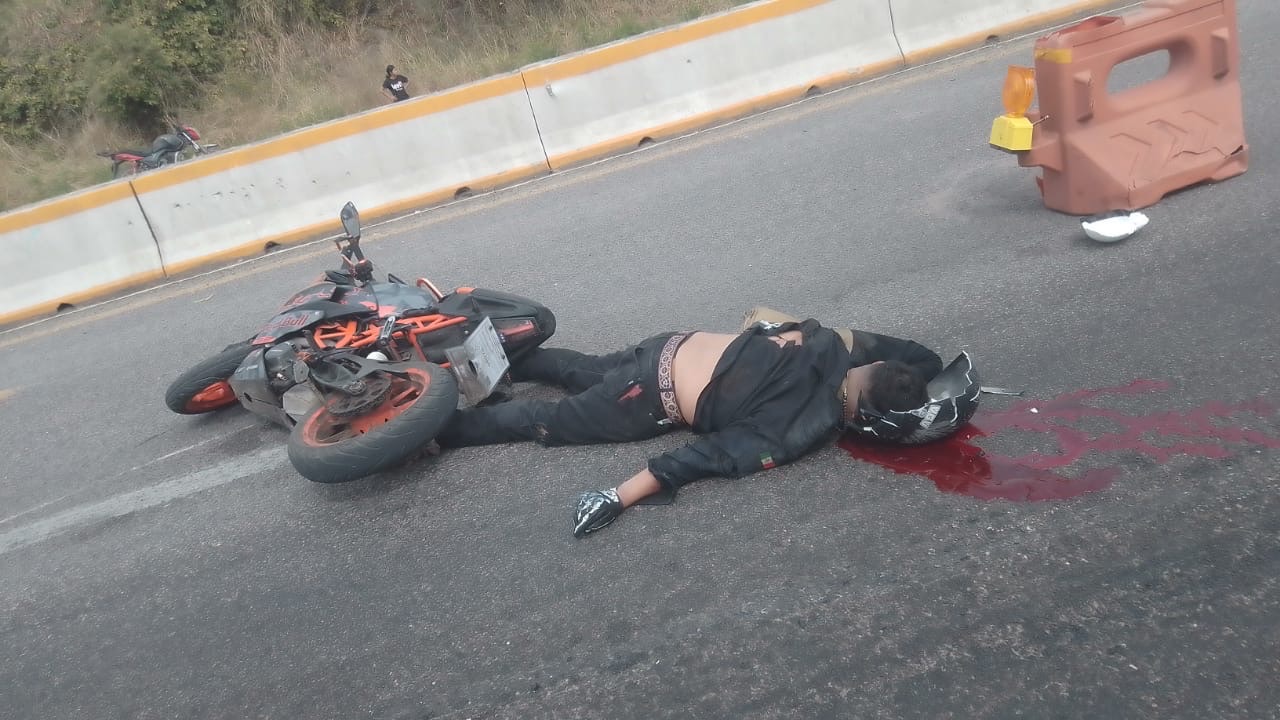 FULL ATROPELLA Y MATA A MOTOCICLISTA