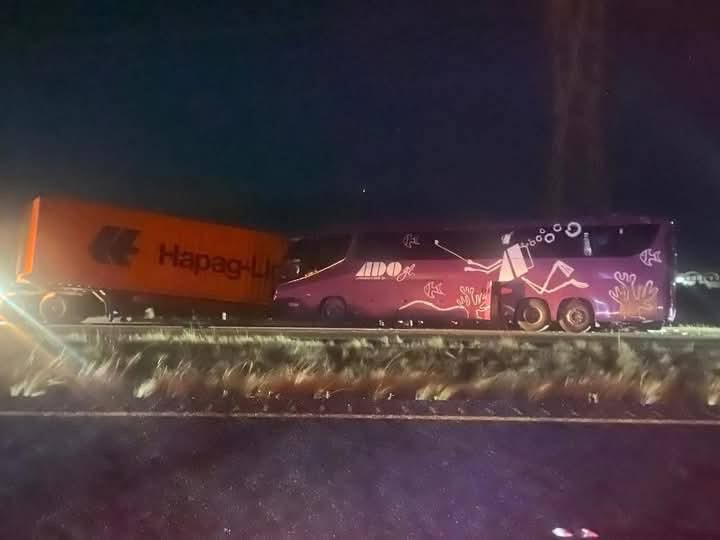 CARRETERAZO DEJA SIETE MUERTOS Y 17 HERIDOS