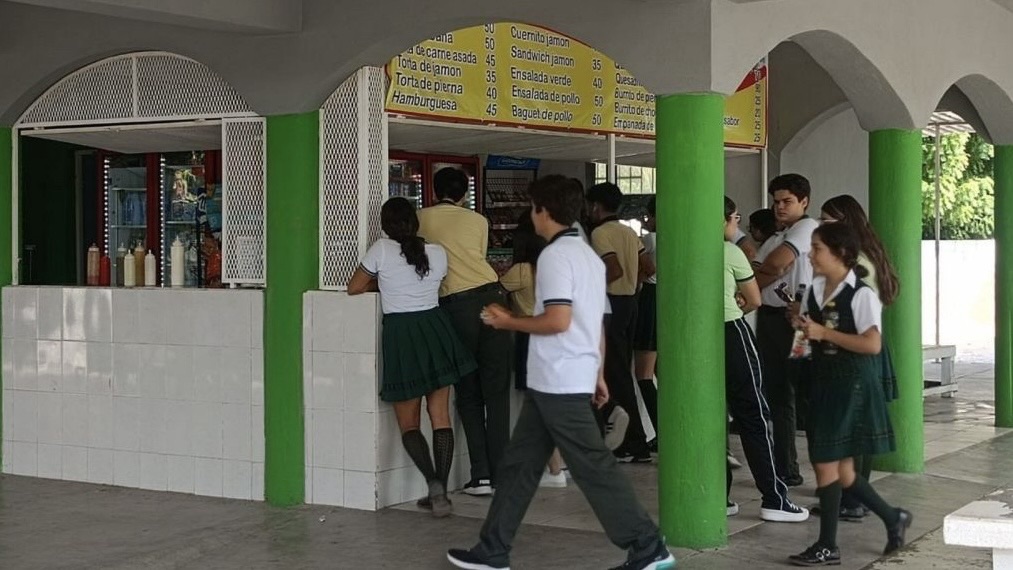 CON APOYO DEL CONGRESO; SEV JINETEA RENTAS DE TIENDAS ESCOLARES