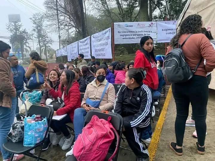 PARO INDEFINIDO EN LA SEV POR INCUMPLIMIENTO A SINDICATOS