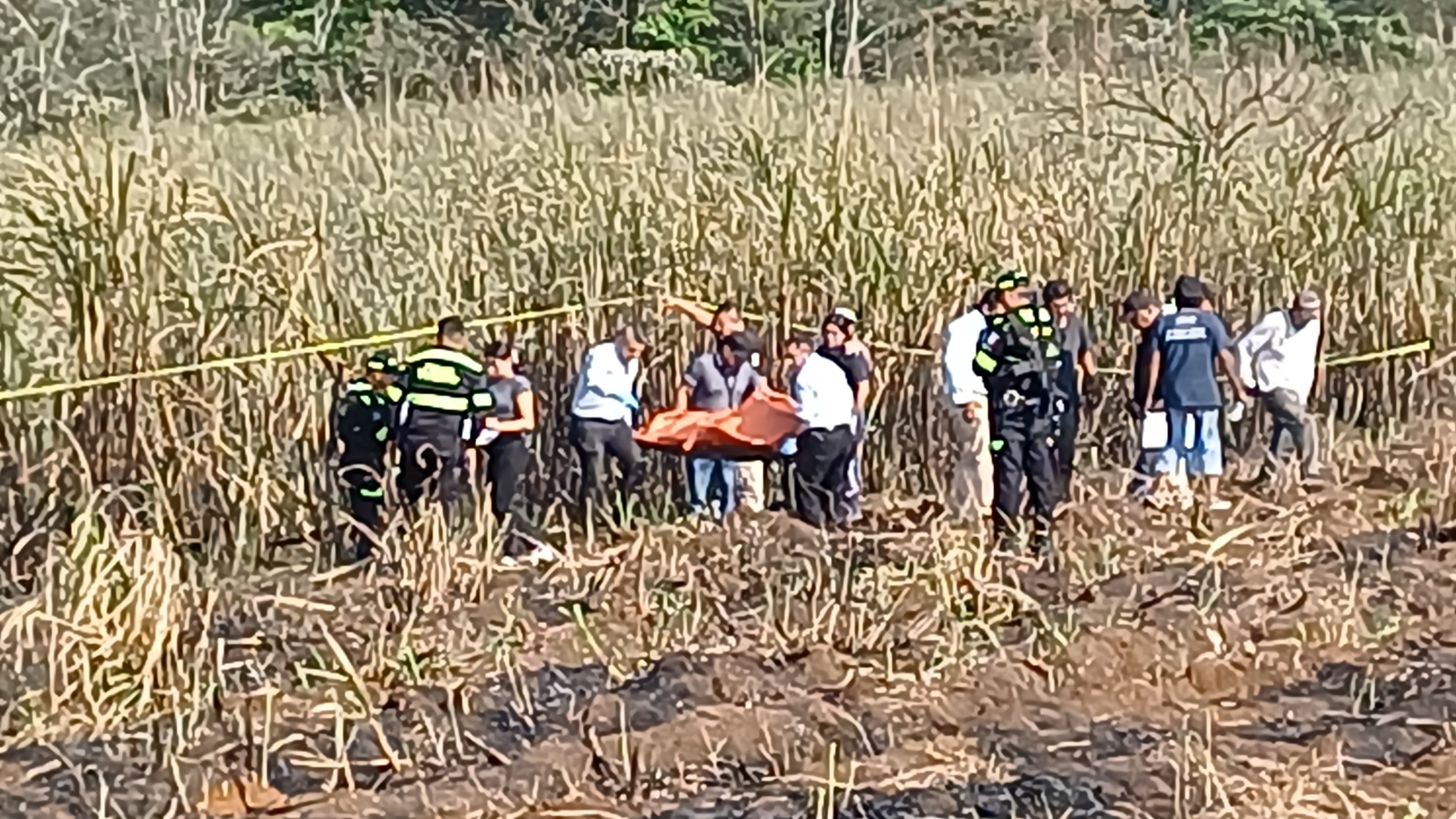 ABUELITO MUERE QUEMADO EN UN CAÑAL