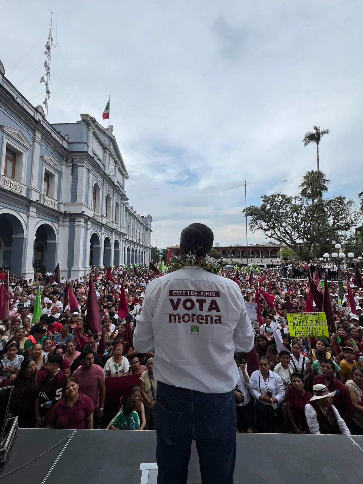 Cierra Manuel Alonso campaña con lleno total