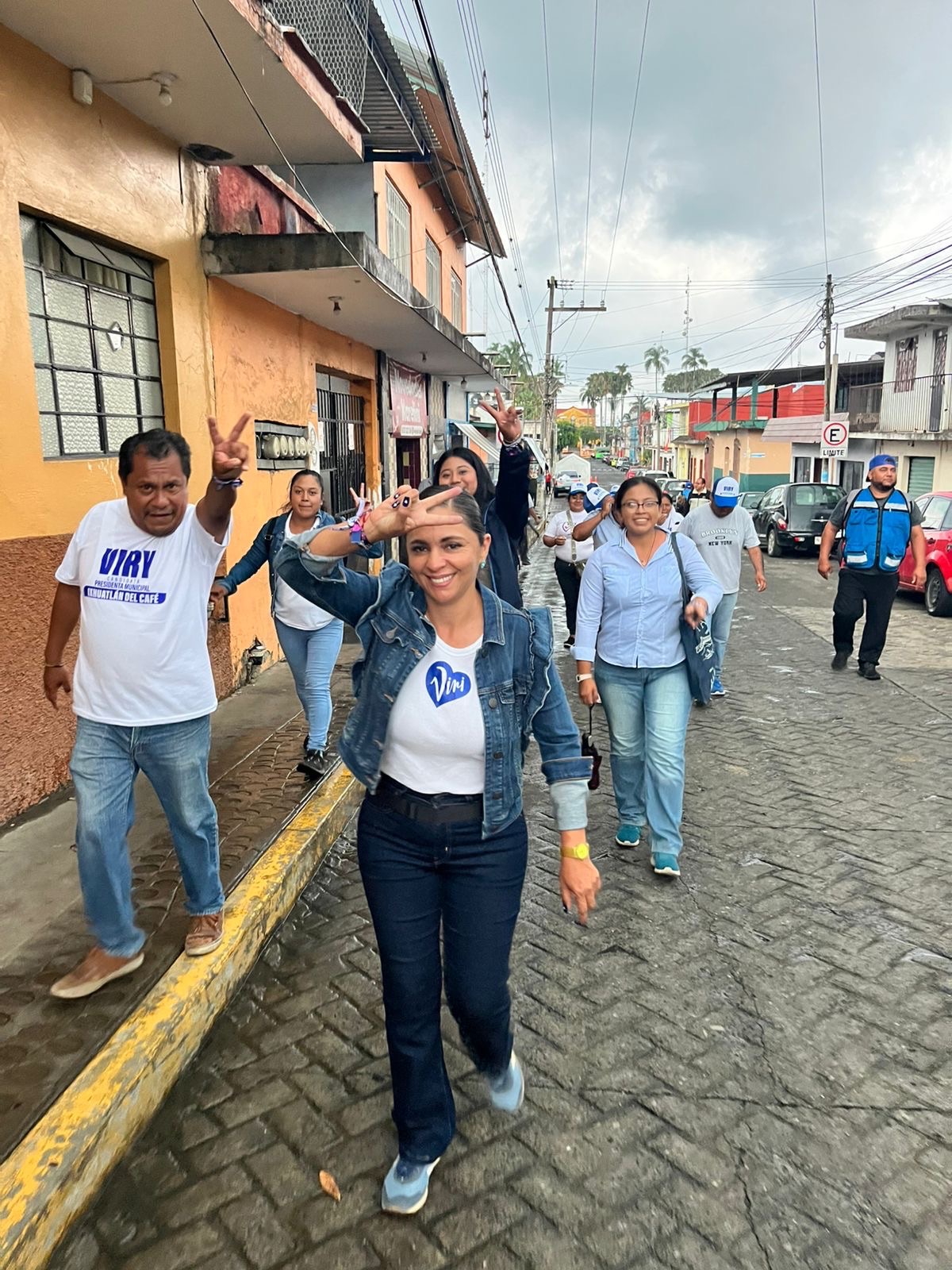 VIRI VA CERRANDO FUERTE EN IXHUATLÁN DEL CAFÉ