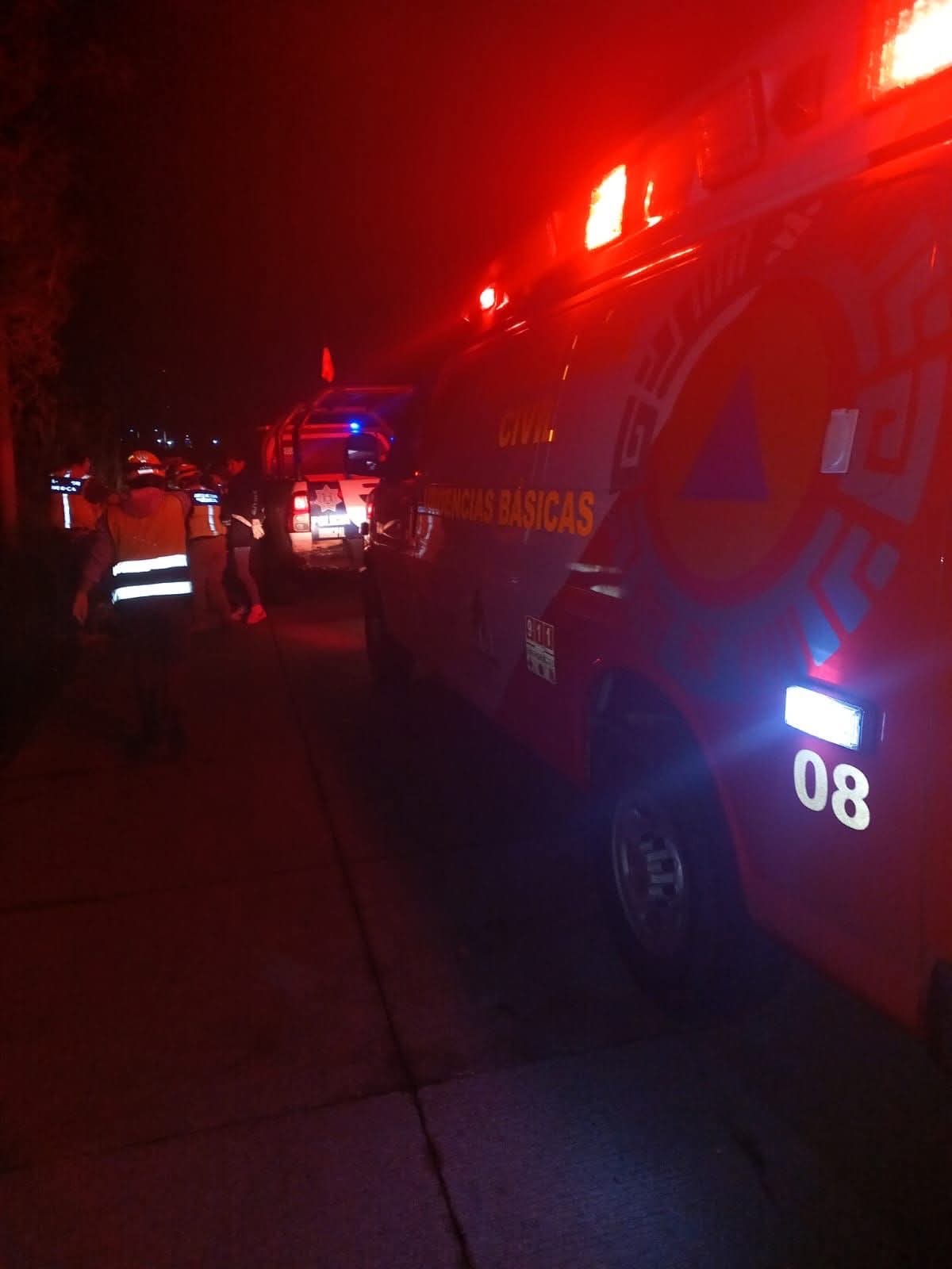 MUJER TERMINA LESIONADA TRAS DERRAPAR