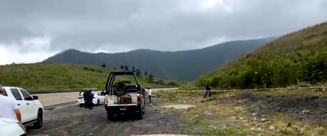 LOCALIZAN CUERPO SIN VIDA EN LA AUTOPISTA A PUEBLA