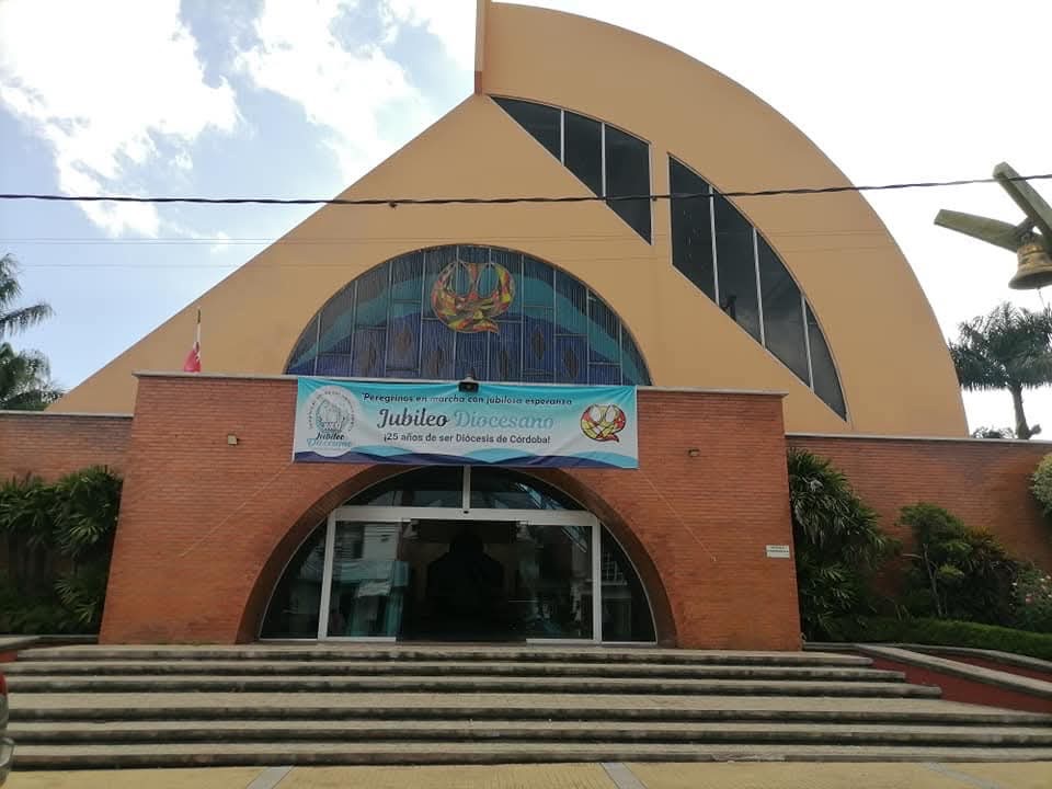 SOLICITA IGLESIA RETIRO DE TIANGUISTAS POR CELEBRACIÓN DE SEMANA SANTA