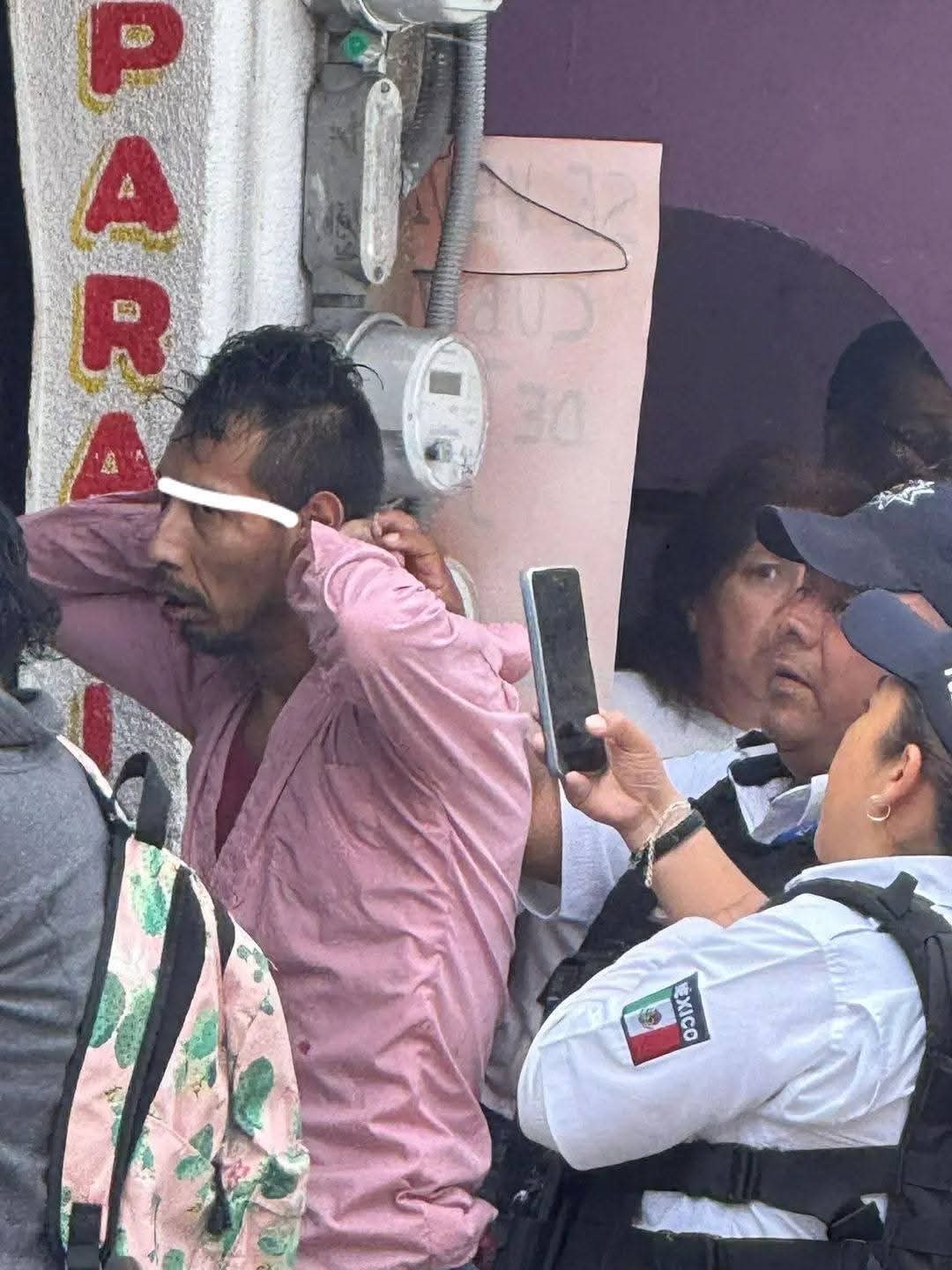 DETIENEN A DOS POR INTENTO DE ROBO