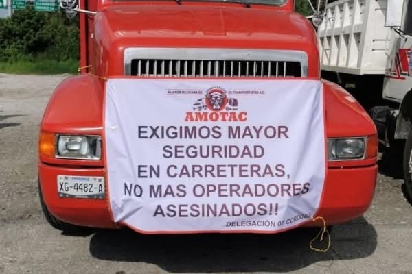 TRANSPORTISTAS ANUNCIAN MOVILIZACIÓN NACIONAL