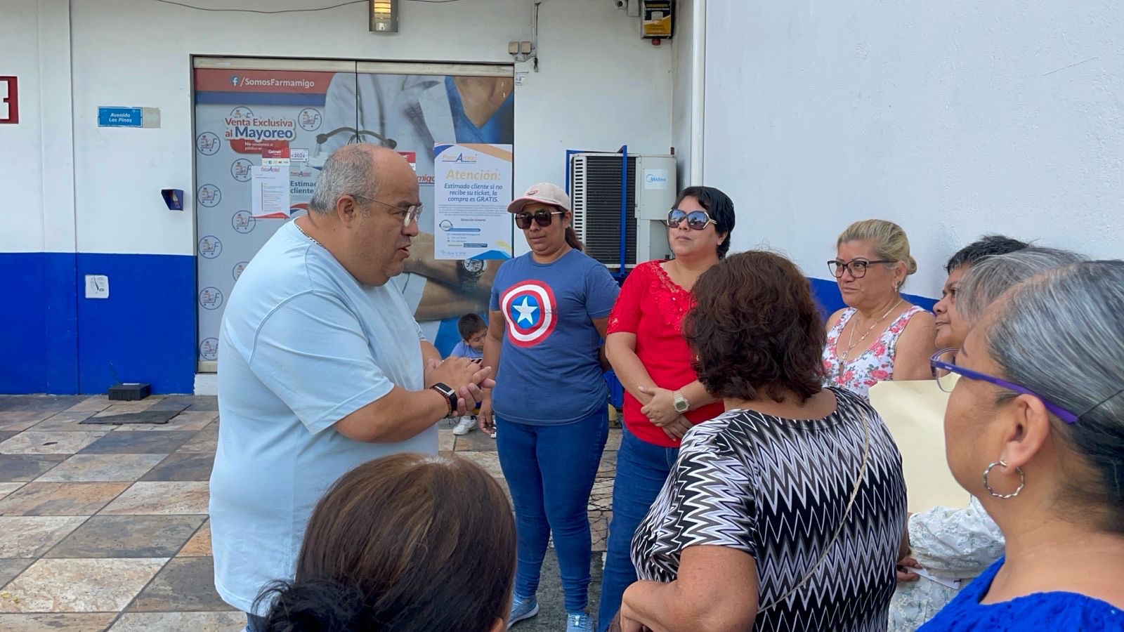 Santa Leticia y Gobierno Municipal avanzan en soluciones
