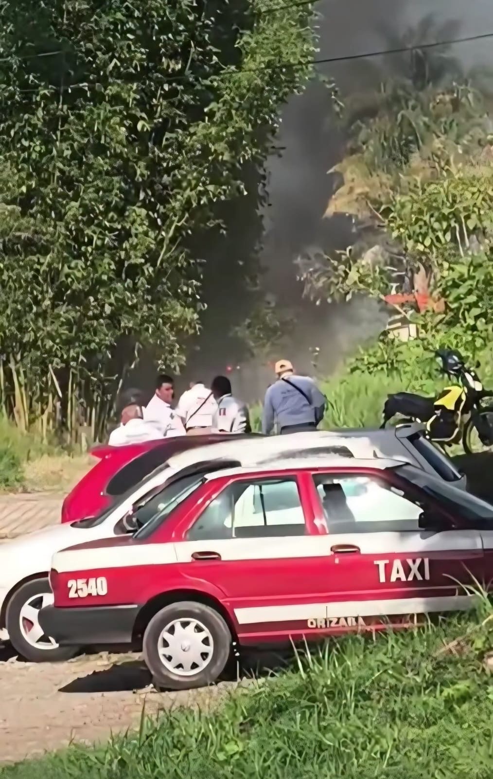 SE INCENDIA ÚNICA PATRULLA DE TRÁNSITO DE MARIANO ESCOBEDO