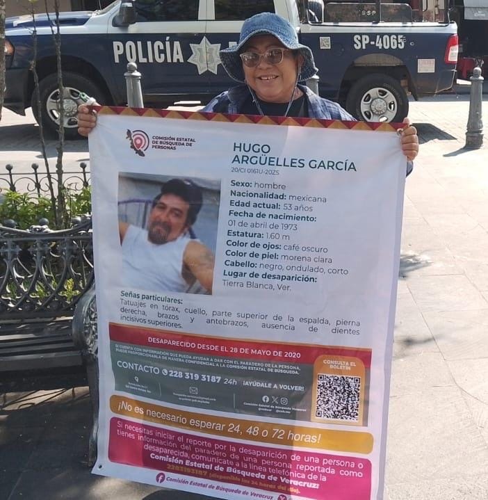 BUSCAN CON VIDA A HUGO ARGÜELLES